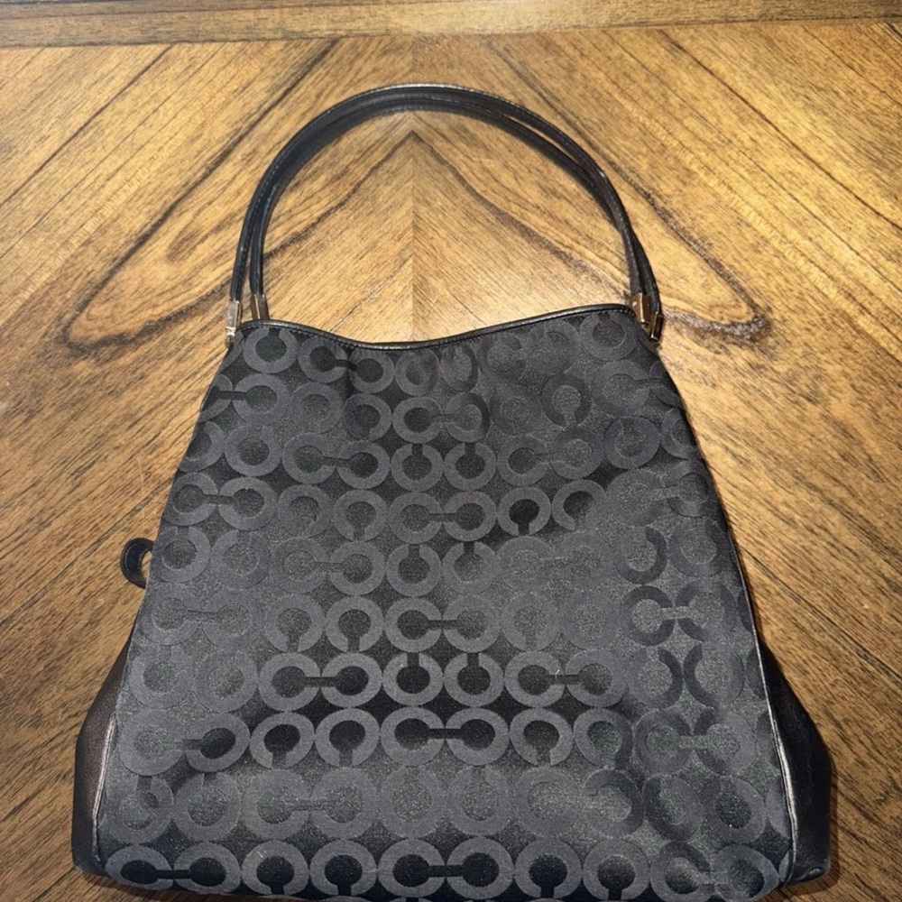 Coach Black Madison Phoebe e1376-26448 Purse. - Picture 3 of 9